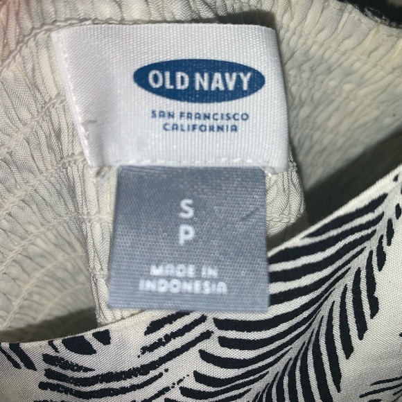 Old Navy Dress - Picture 3 of 6